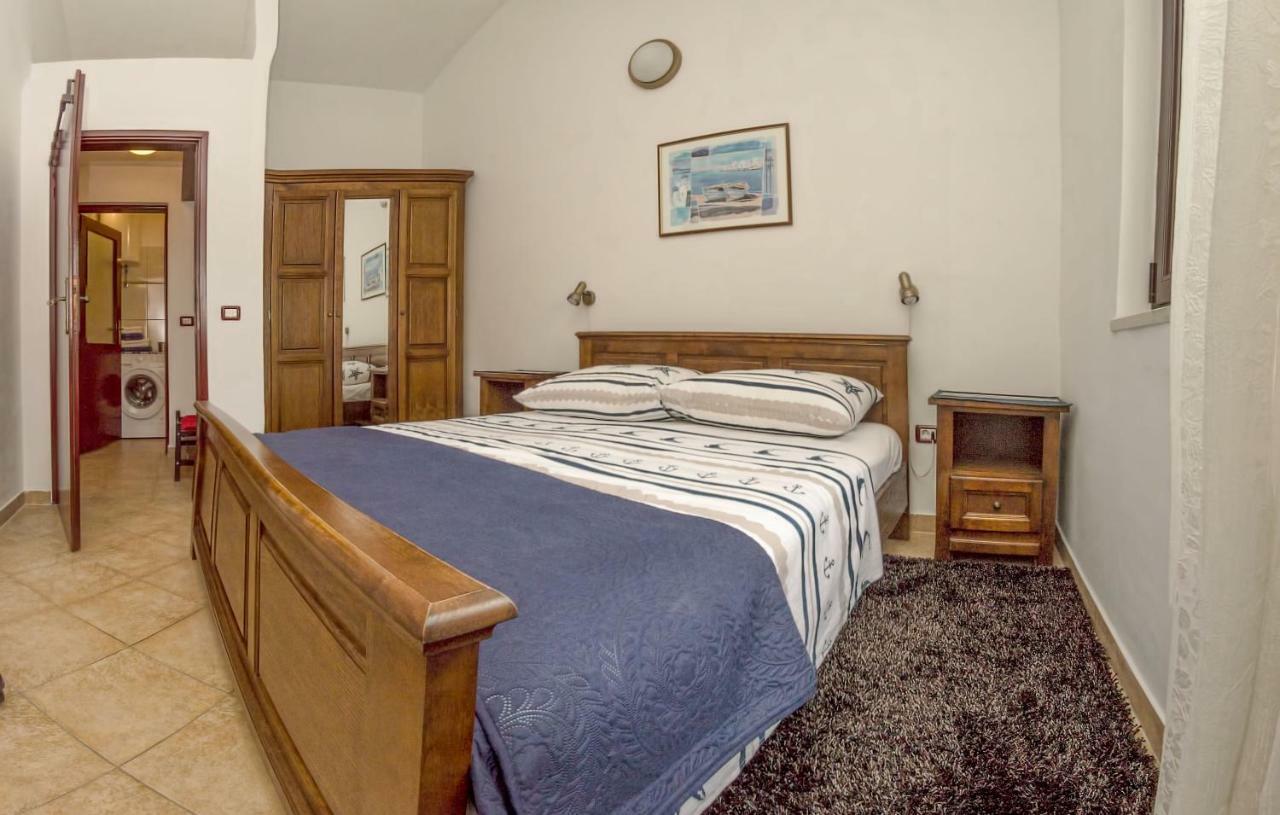 Argonave 6 Apartment Пула Екстер'єр фото